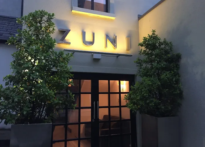 Zuni Restaurant & Boutique Hotel